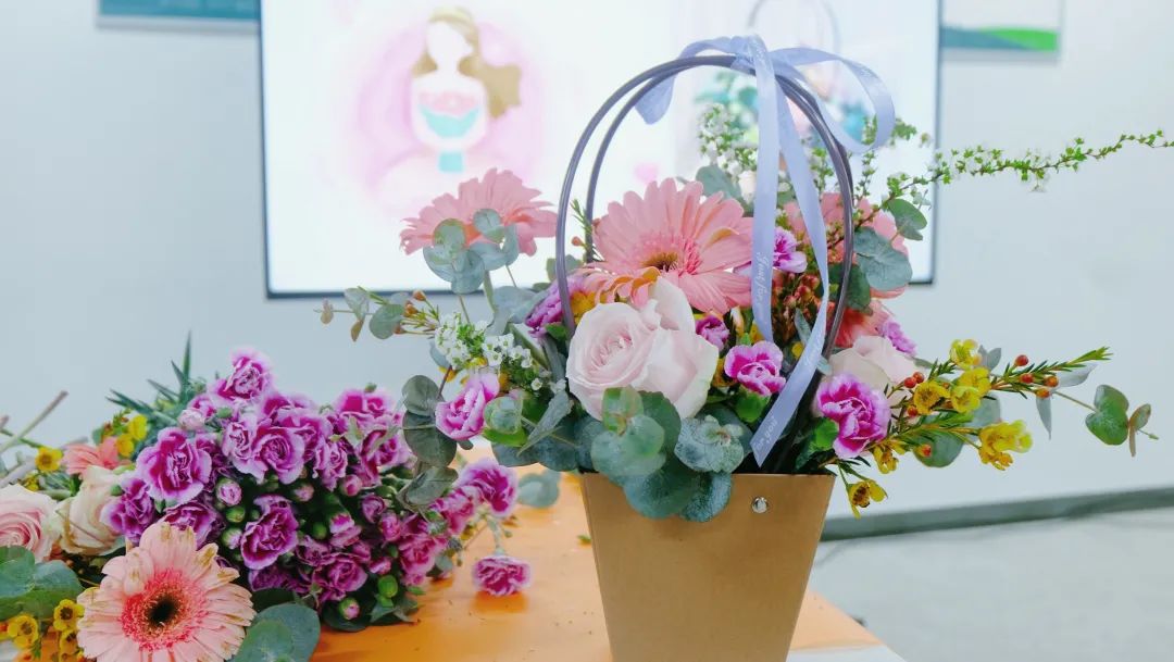 3.8女神節(jié) | 愿你芳華自在，笑靨如花